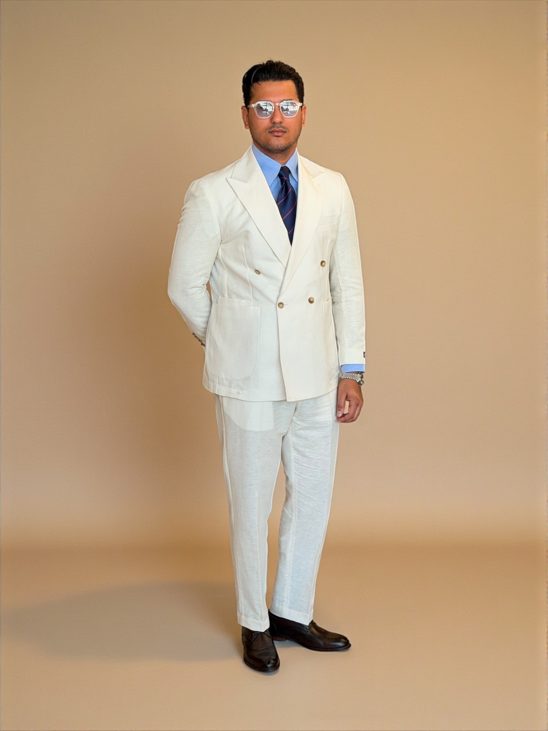 Pure linen Four button double breasted suit - Off white