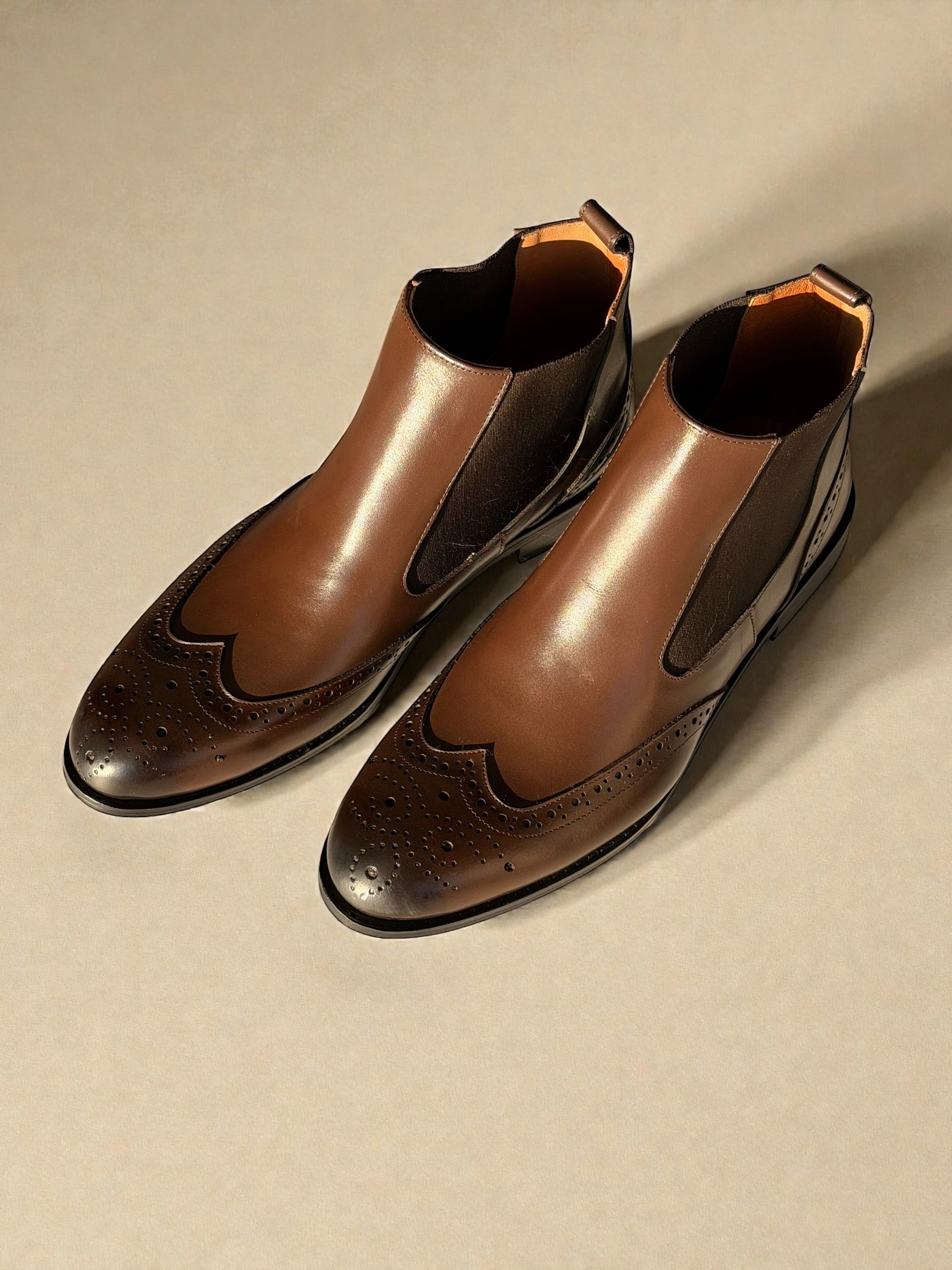 Brouge chelsea boots-Brown