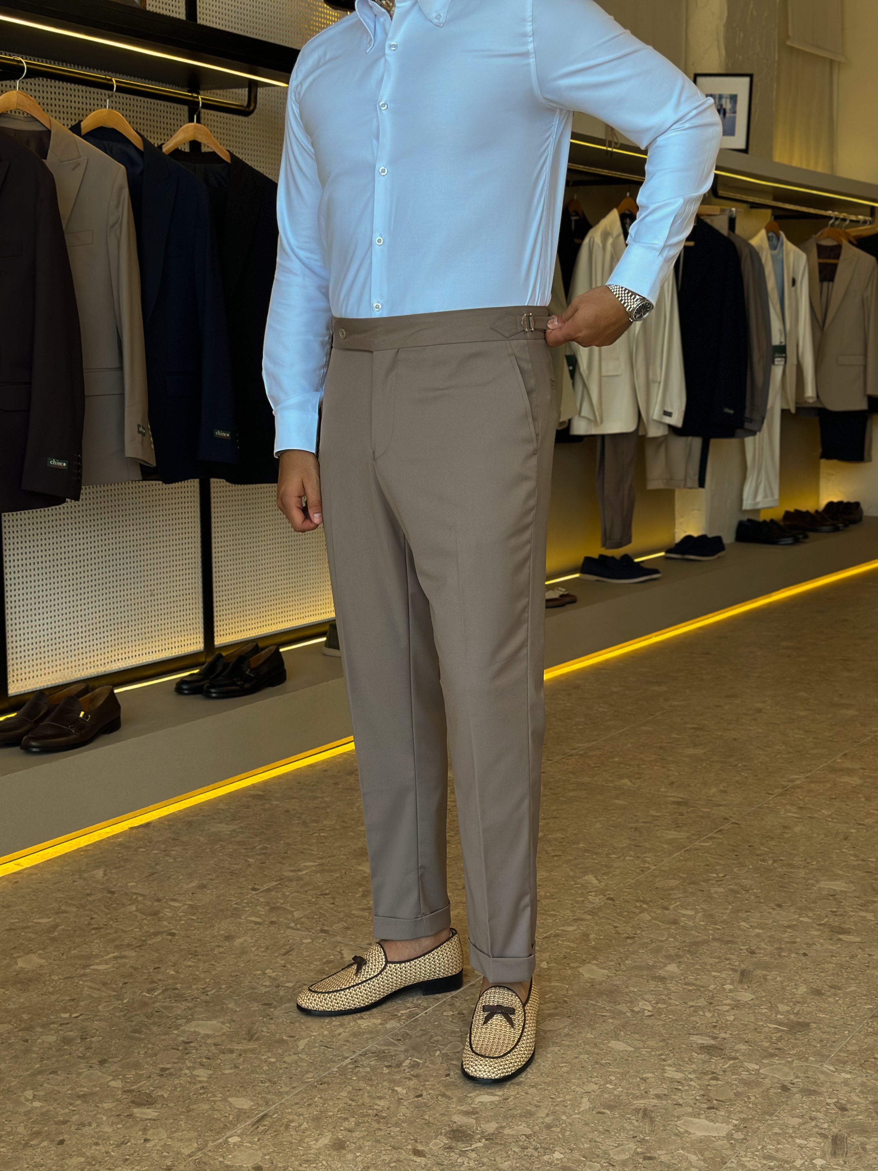 Slim fit suit with two pockets - Cacao