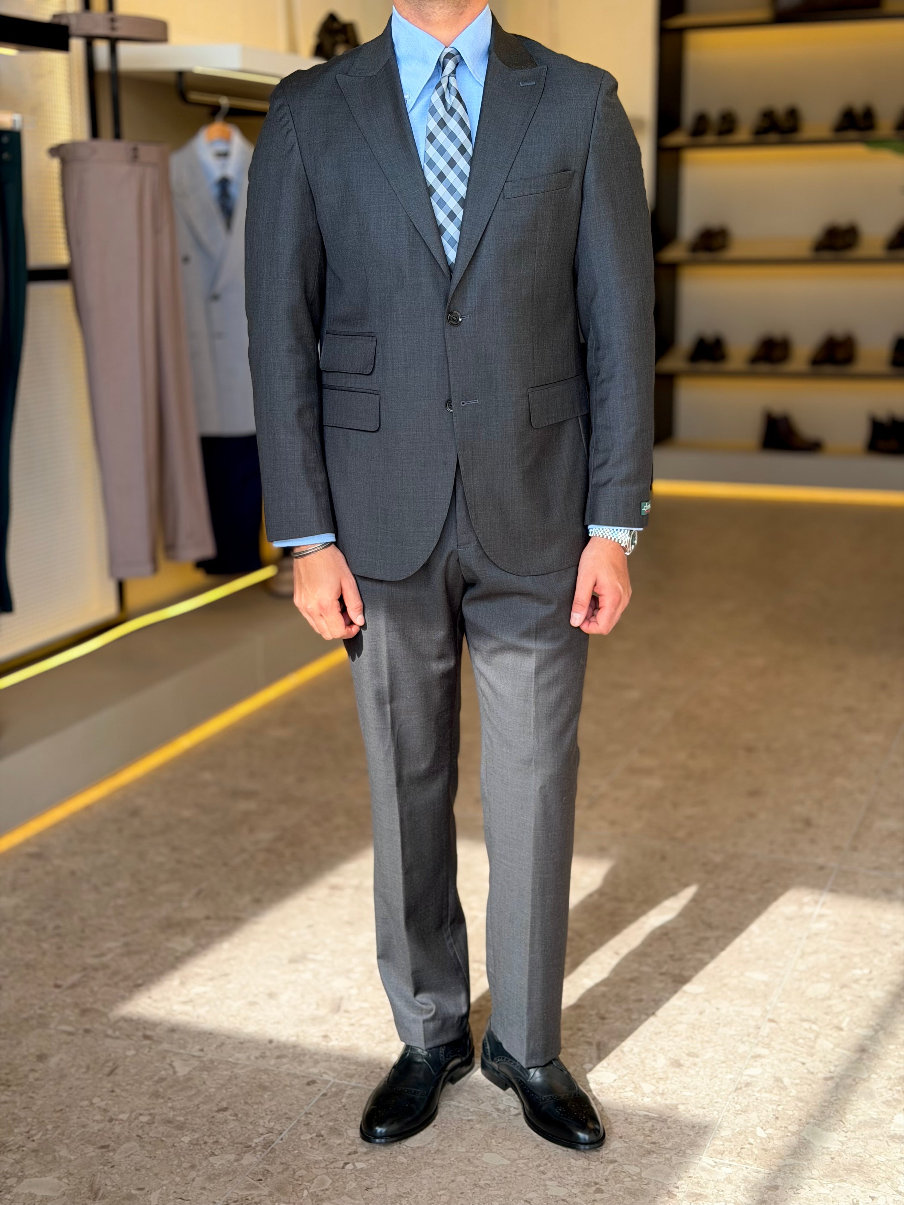 100% Wool two pockets suit - Gray