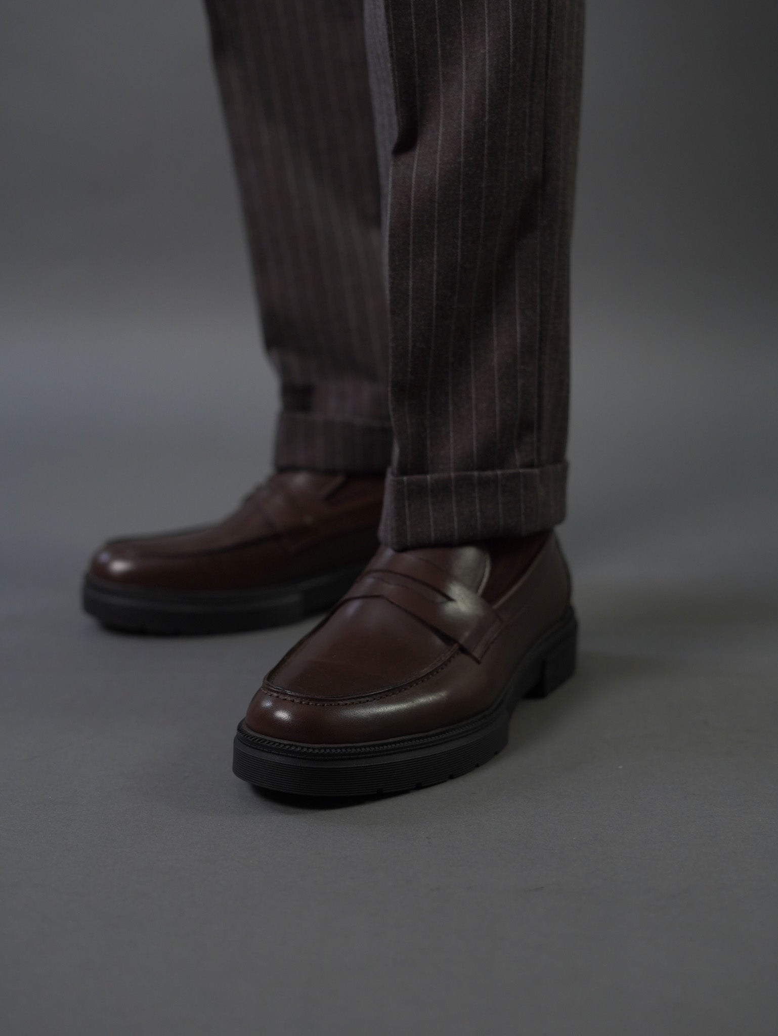 Double breasted suit - brown striped