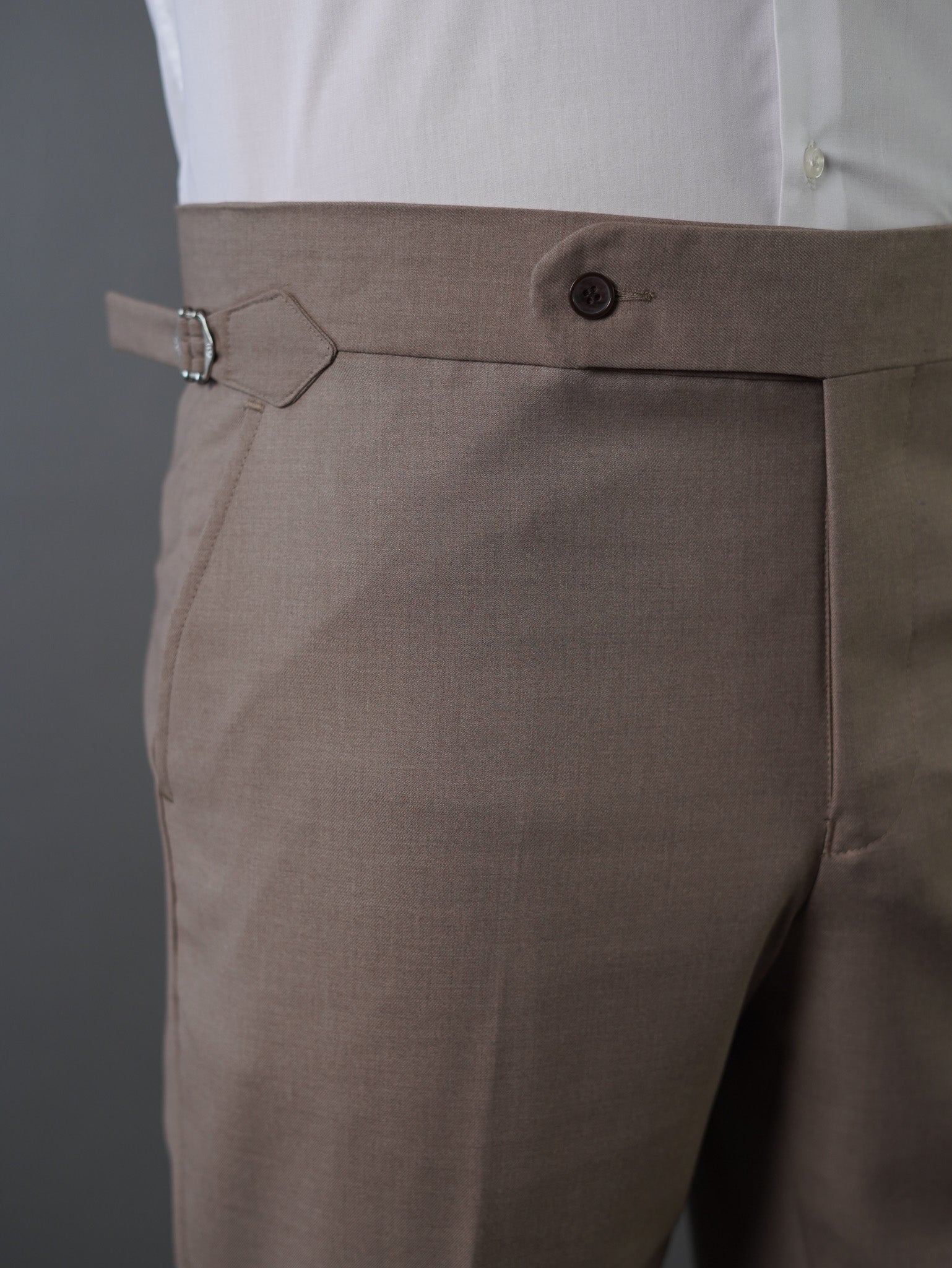 Double breasted suit -Beige