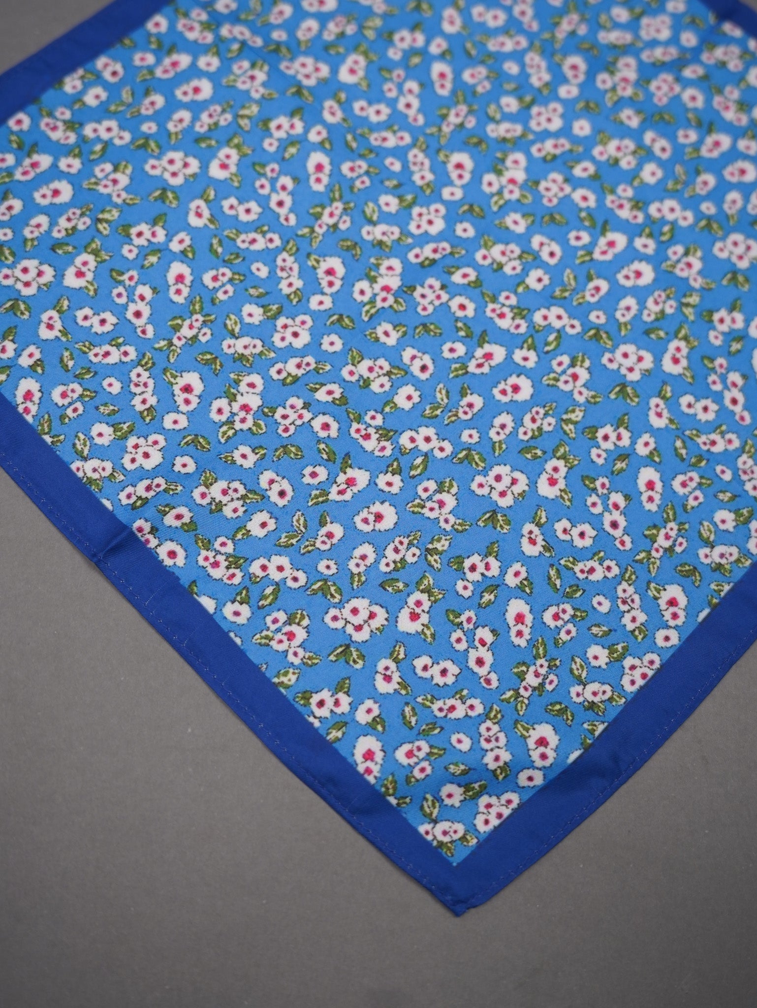 Pocket square