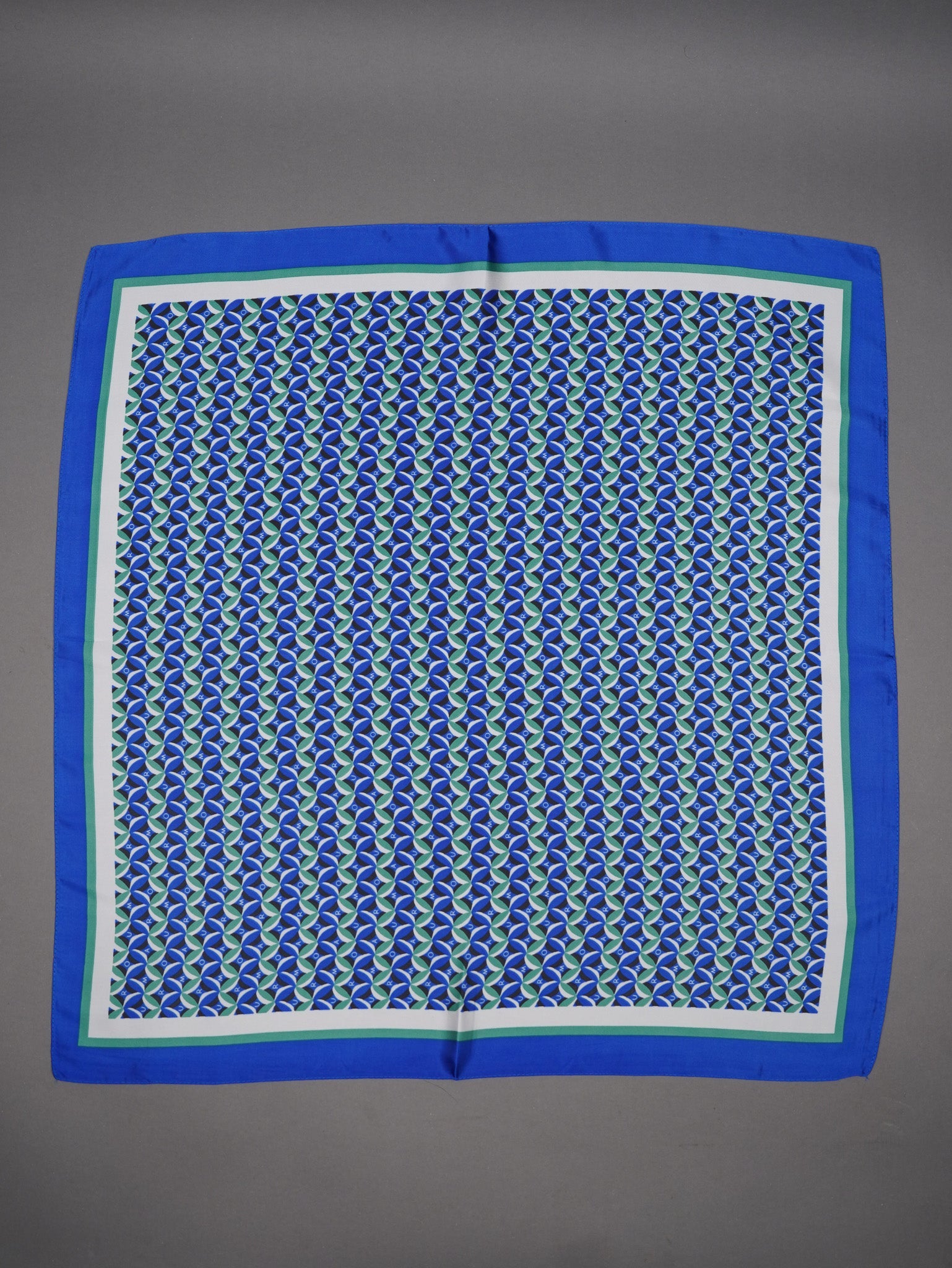 Neck Scarf silk 65*65 cm
