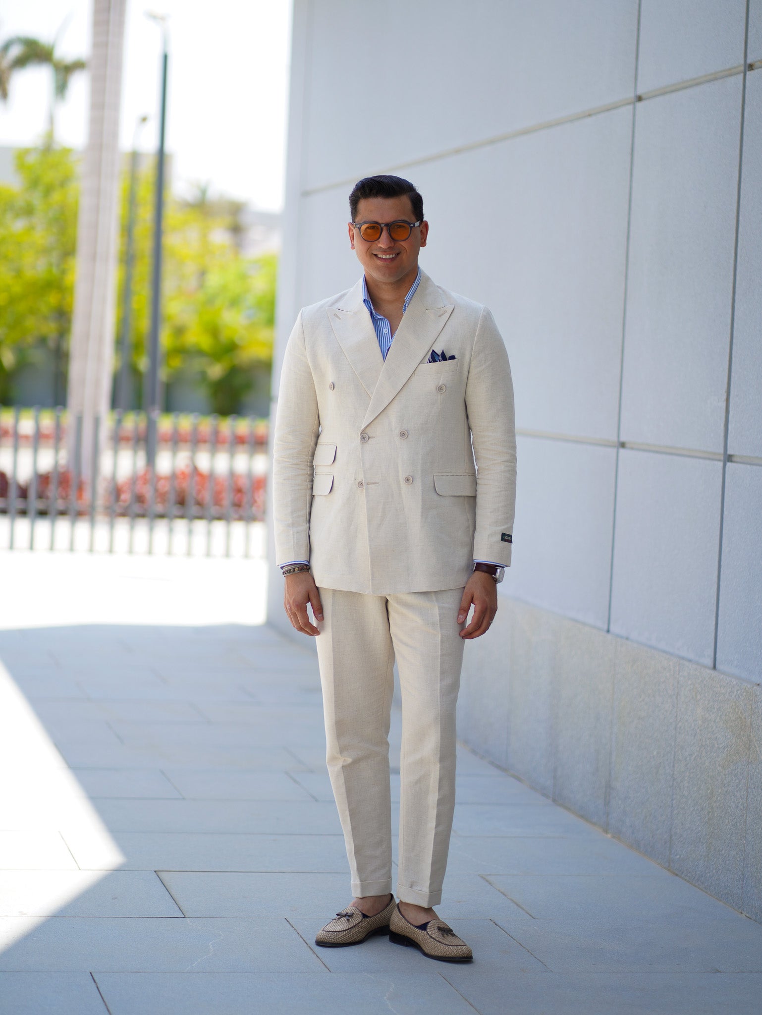 Pure linen double breasted suit - beige