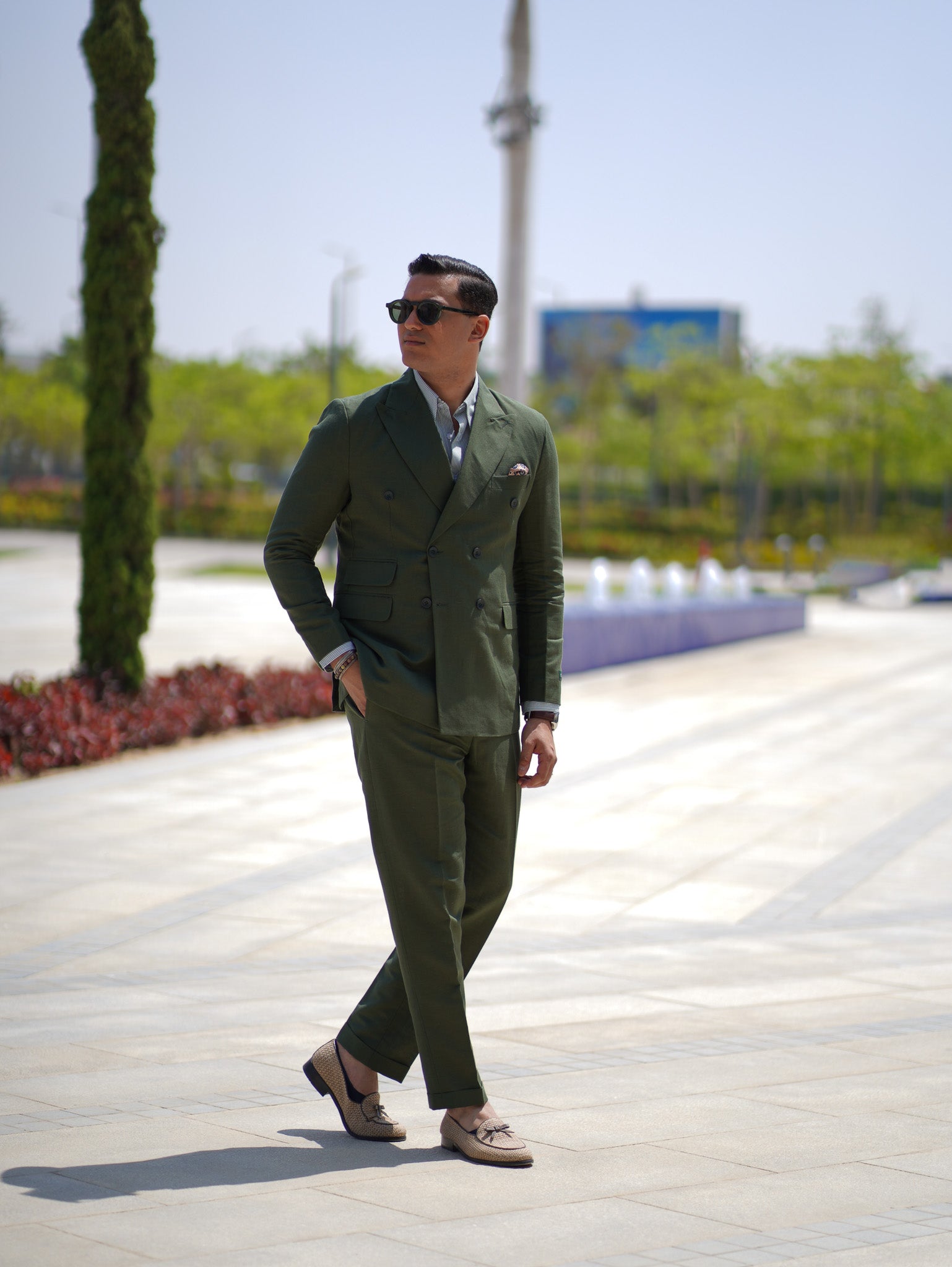Pure linen double breasted suit - olive
