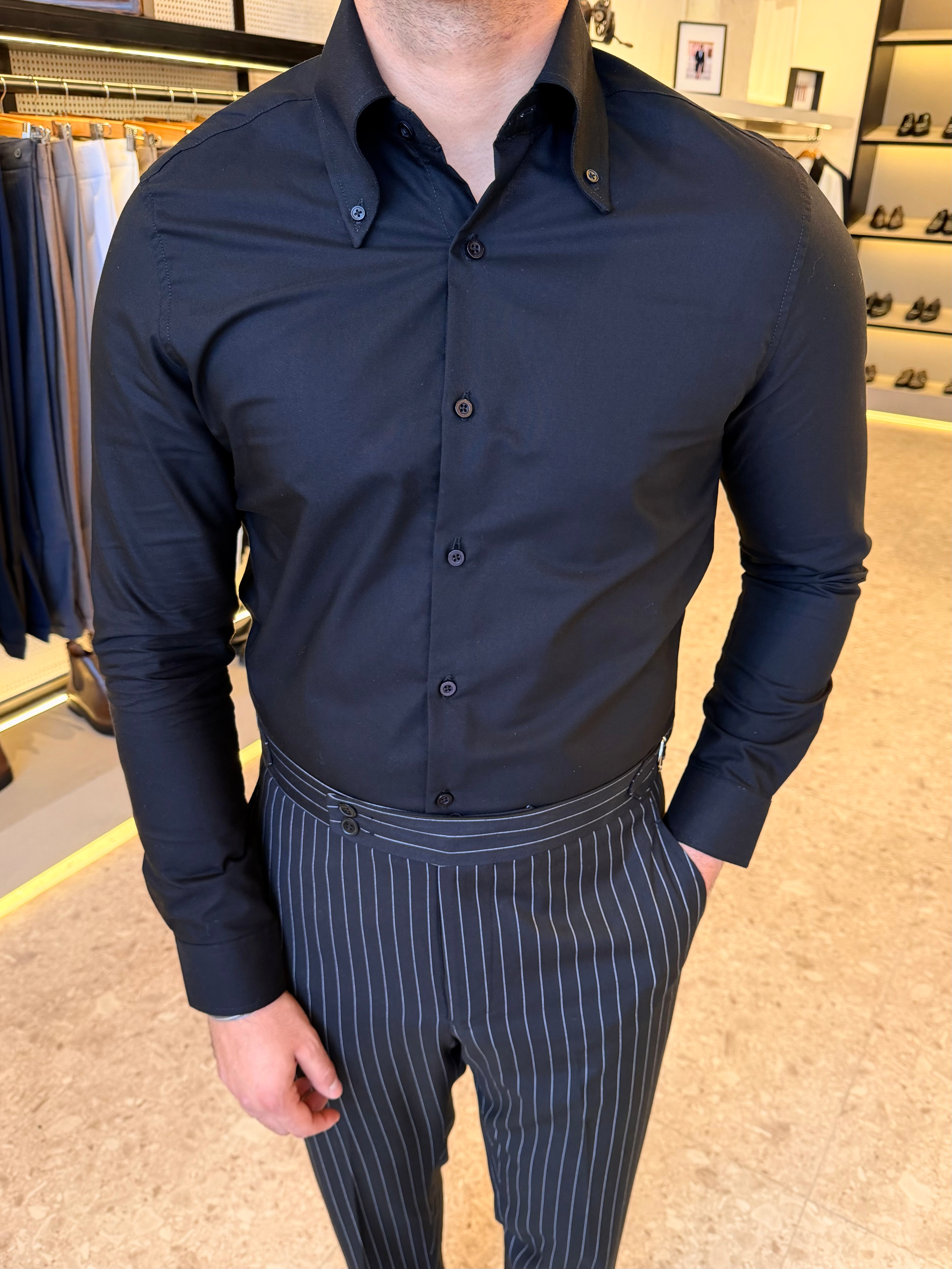 Button-Down Collar cotton Shirt – Black