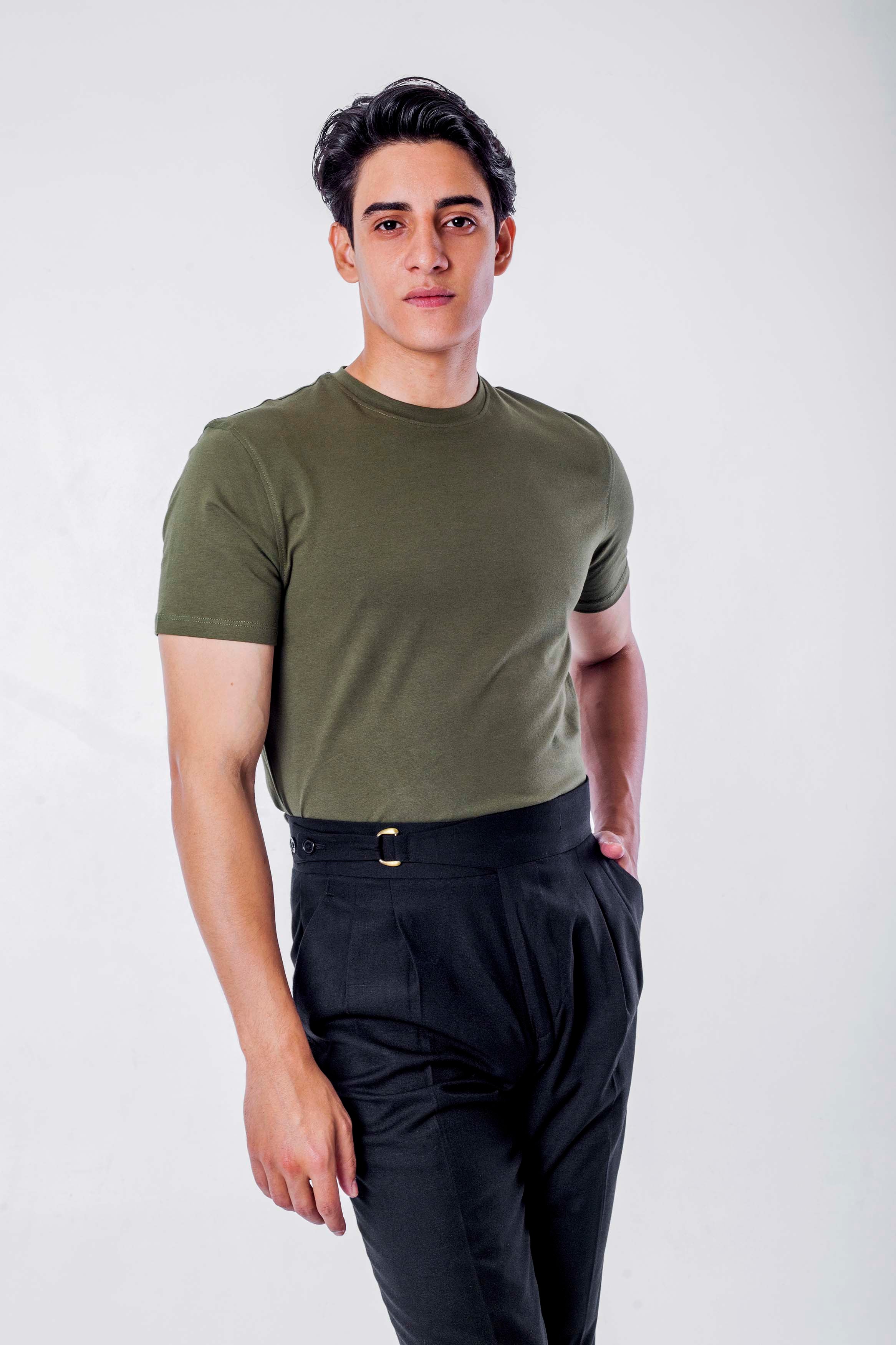 BASIC T-SHIRT -olive basic