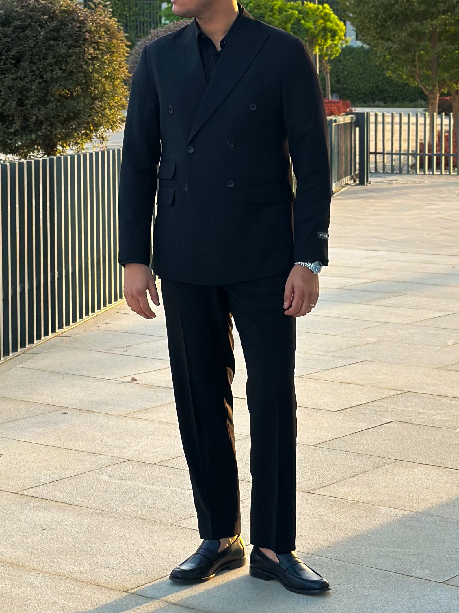 Double breasted suit 6 buttons - black