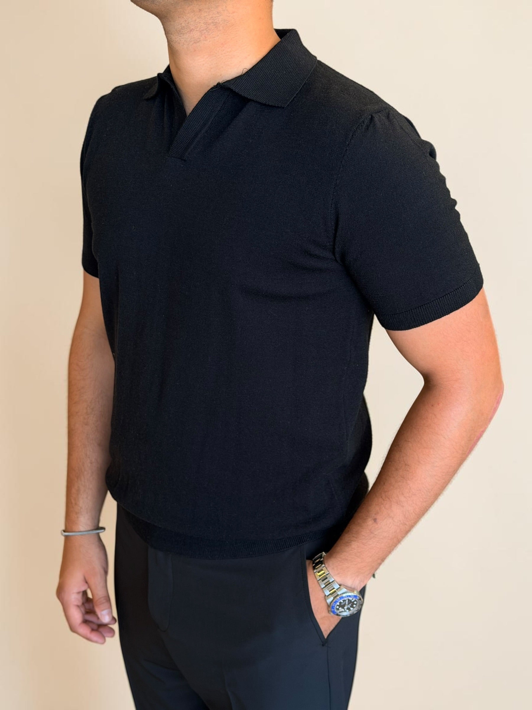 Polo-V knitwear - Black