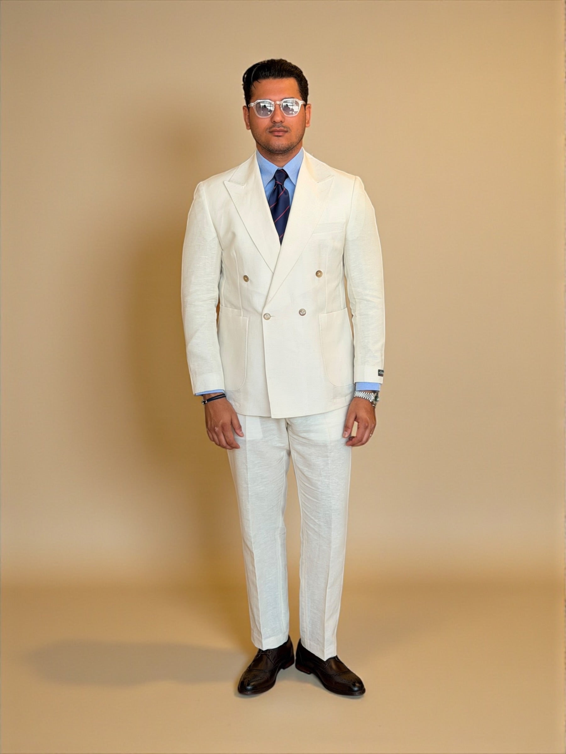 Pure linen Four button double breasted suit - Off white