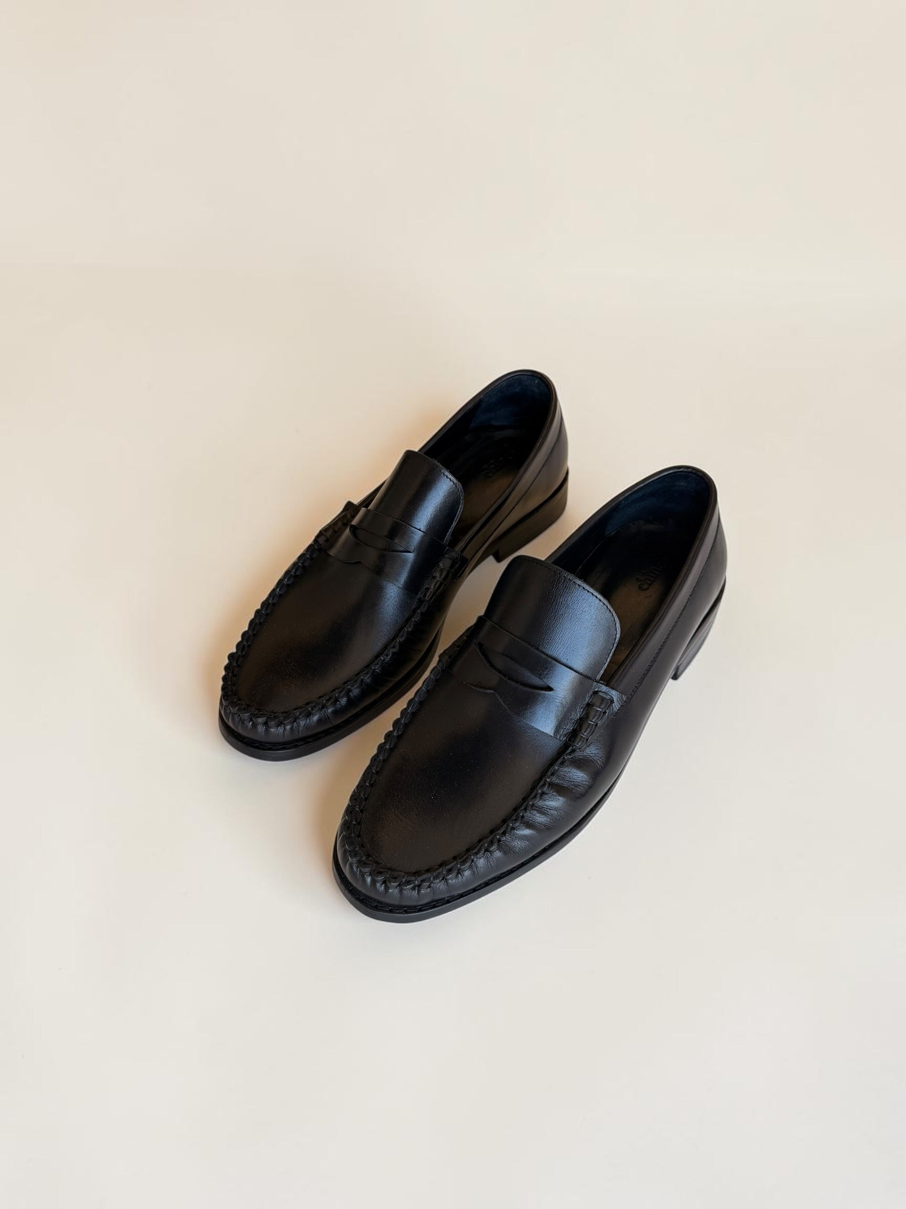 Classic penny loafers- Black
