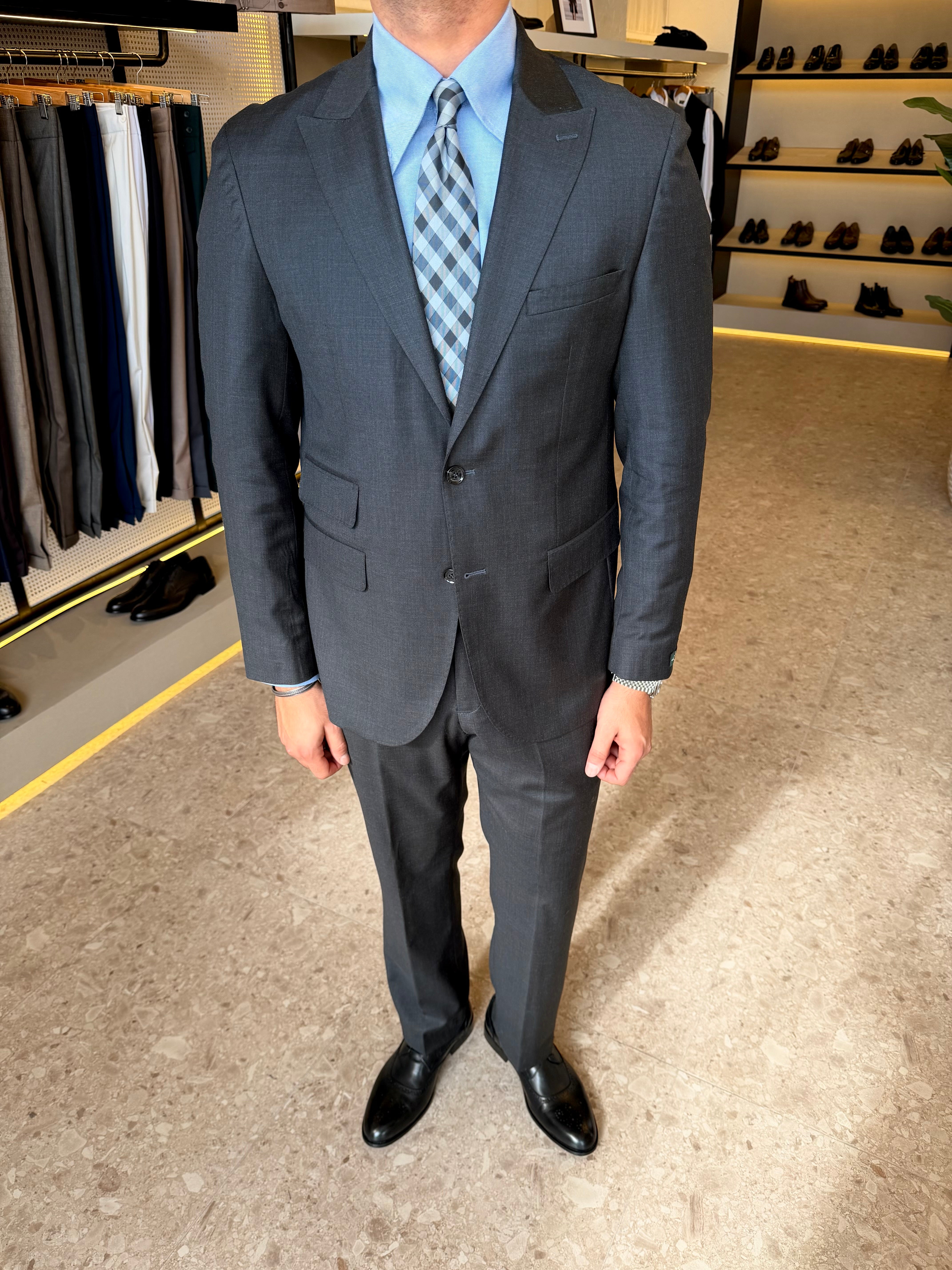 100% Wool two pockets suit - Gray