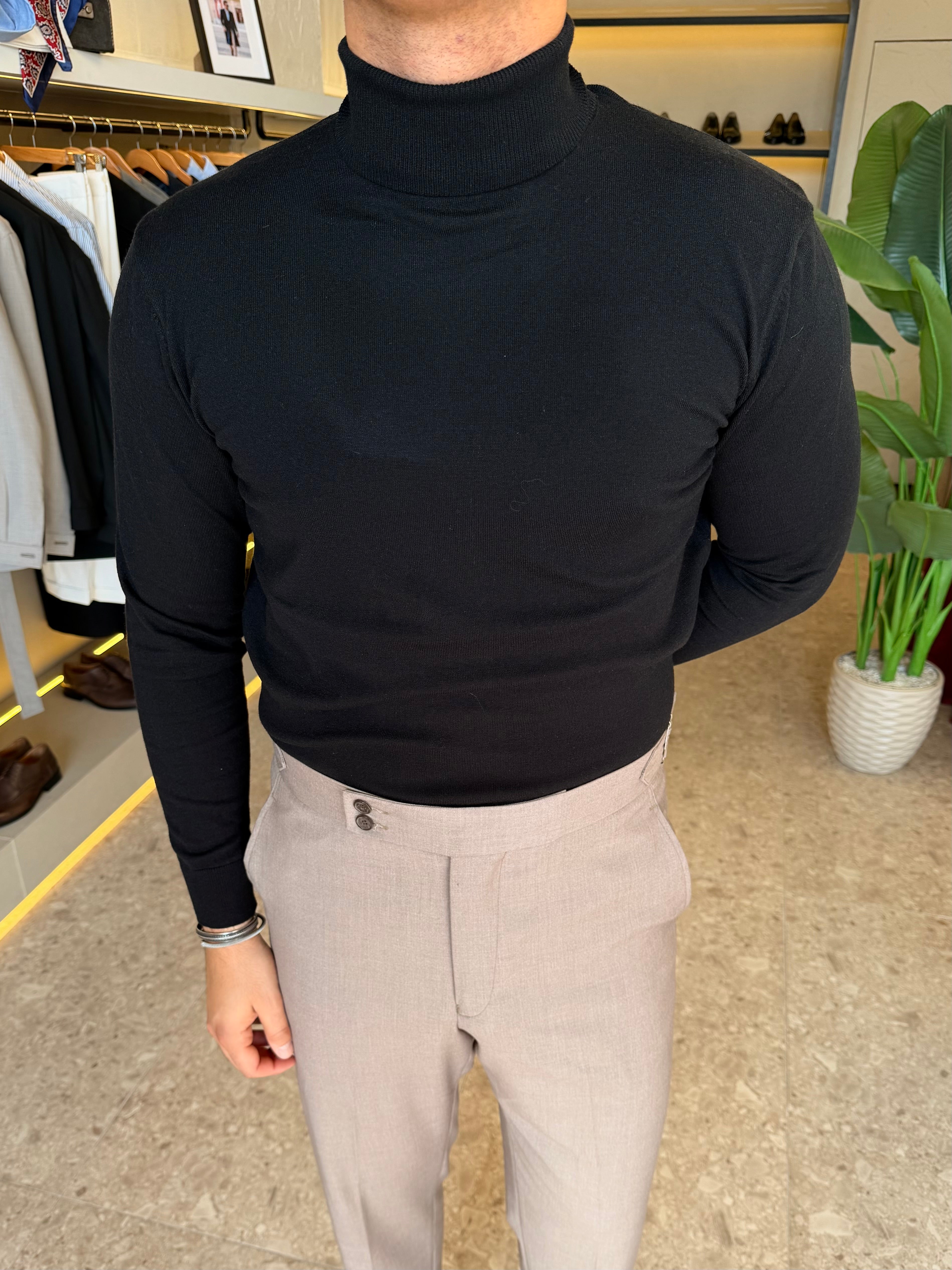 Knitwear High-Neck - Black