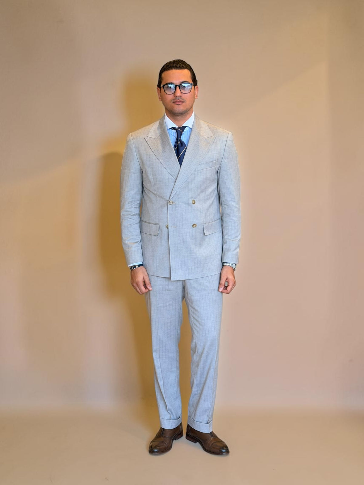 Pinstripe Double-Breasted suit - Beige