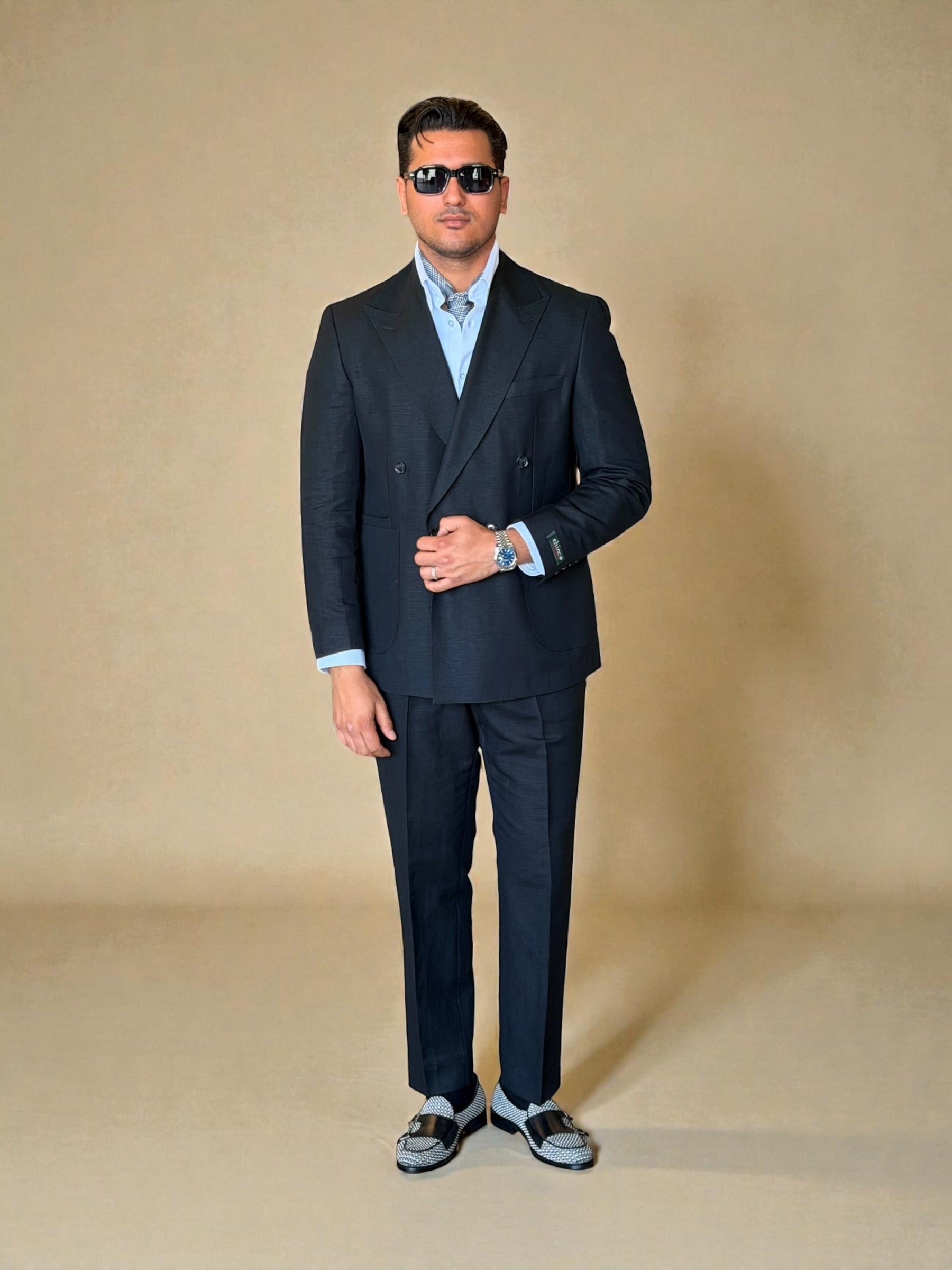Pure linen Four button double breasted suit - Black