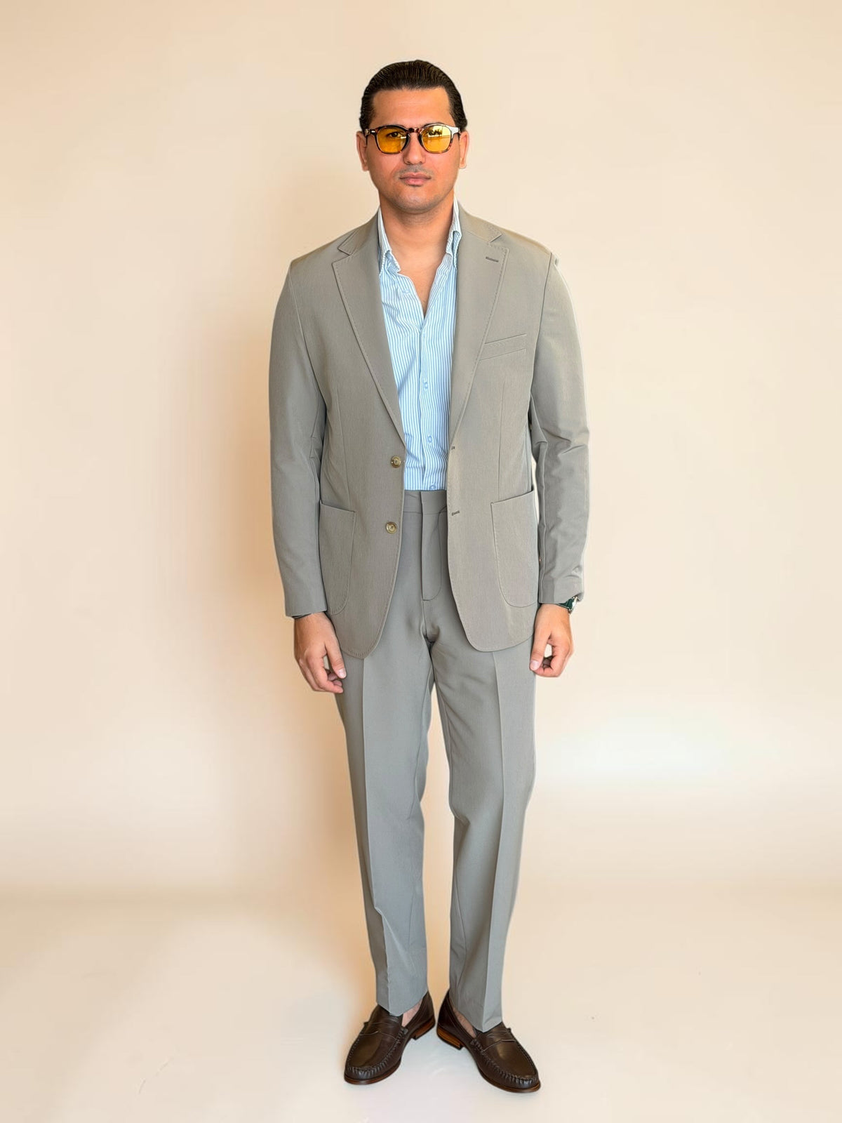 Pocket suit - light olive
