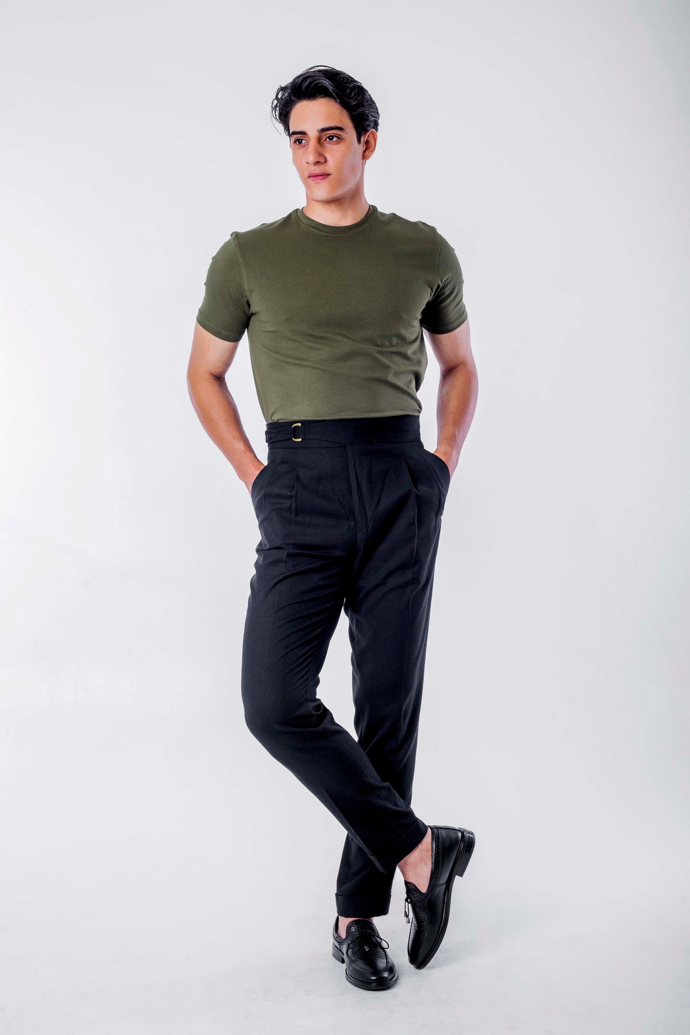 BASIC T-SHIRT -olive basic