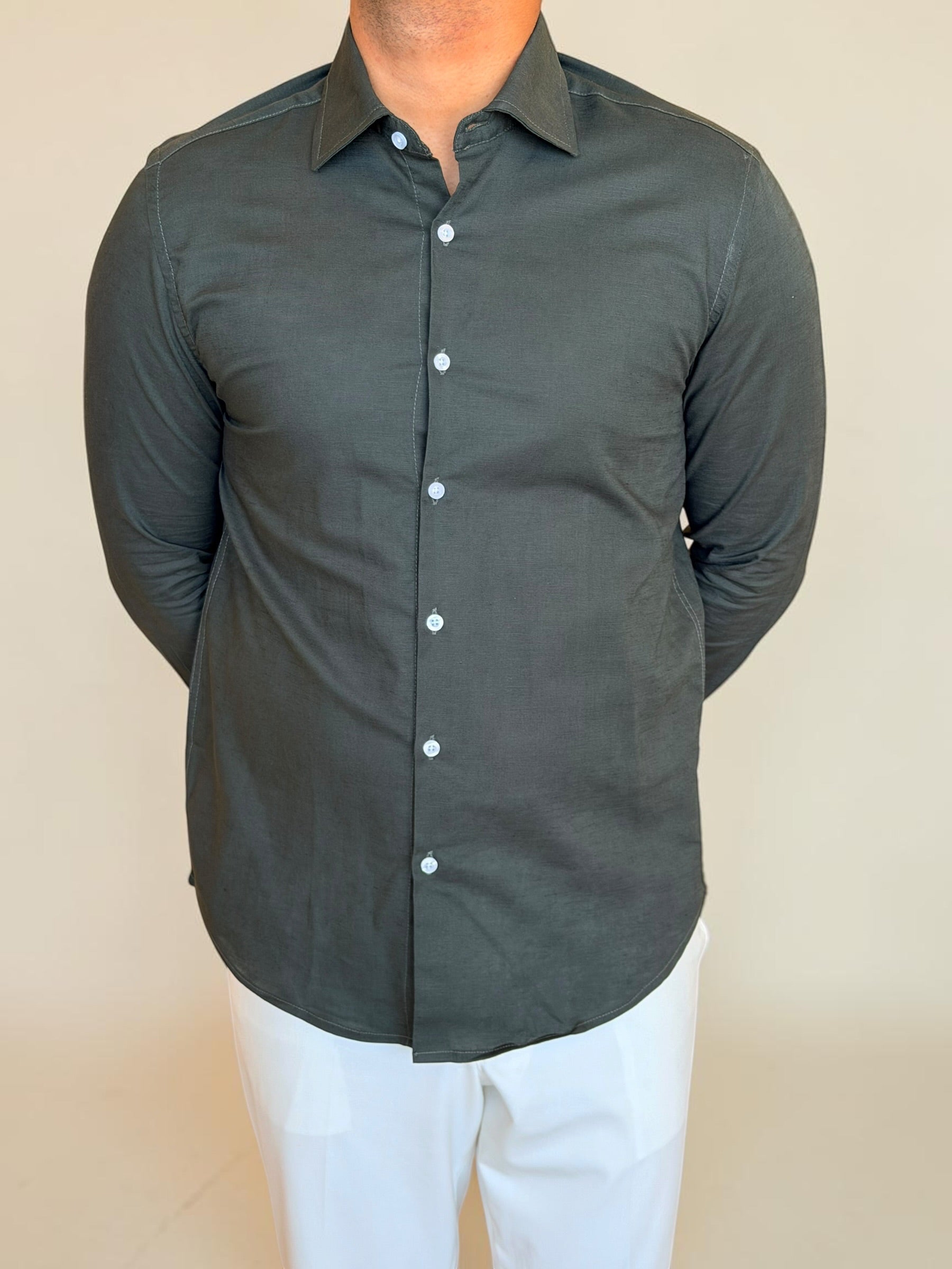 Spread collar pure linen chemise - Olive