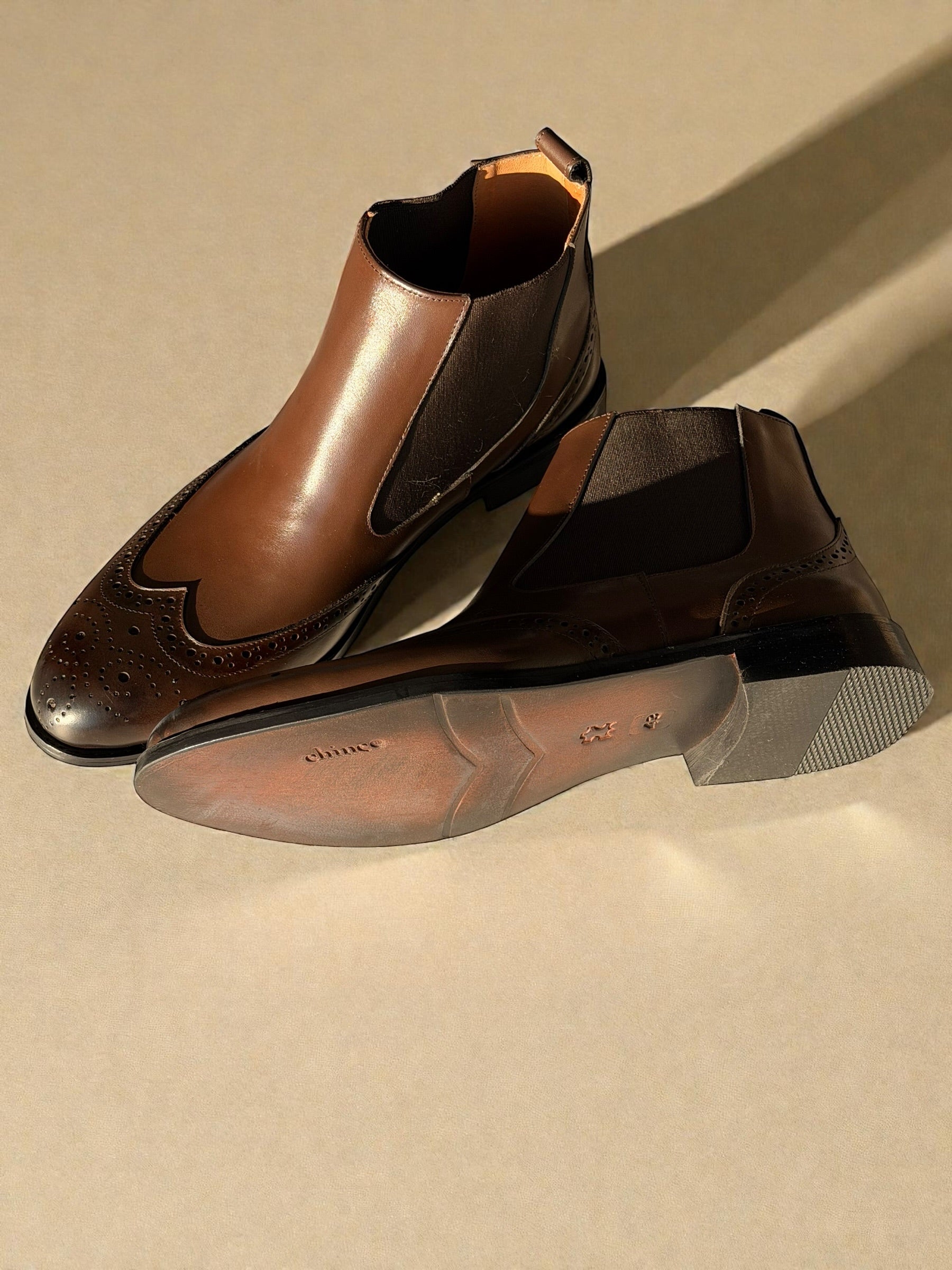 Brouge chelsea boots-Brown