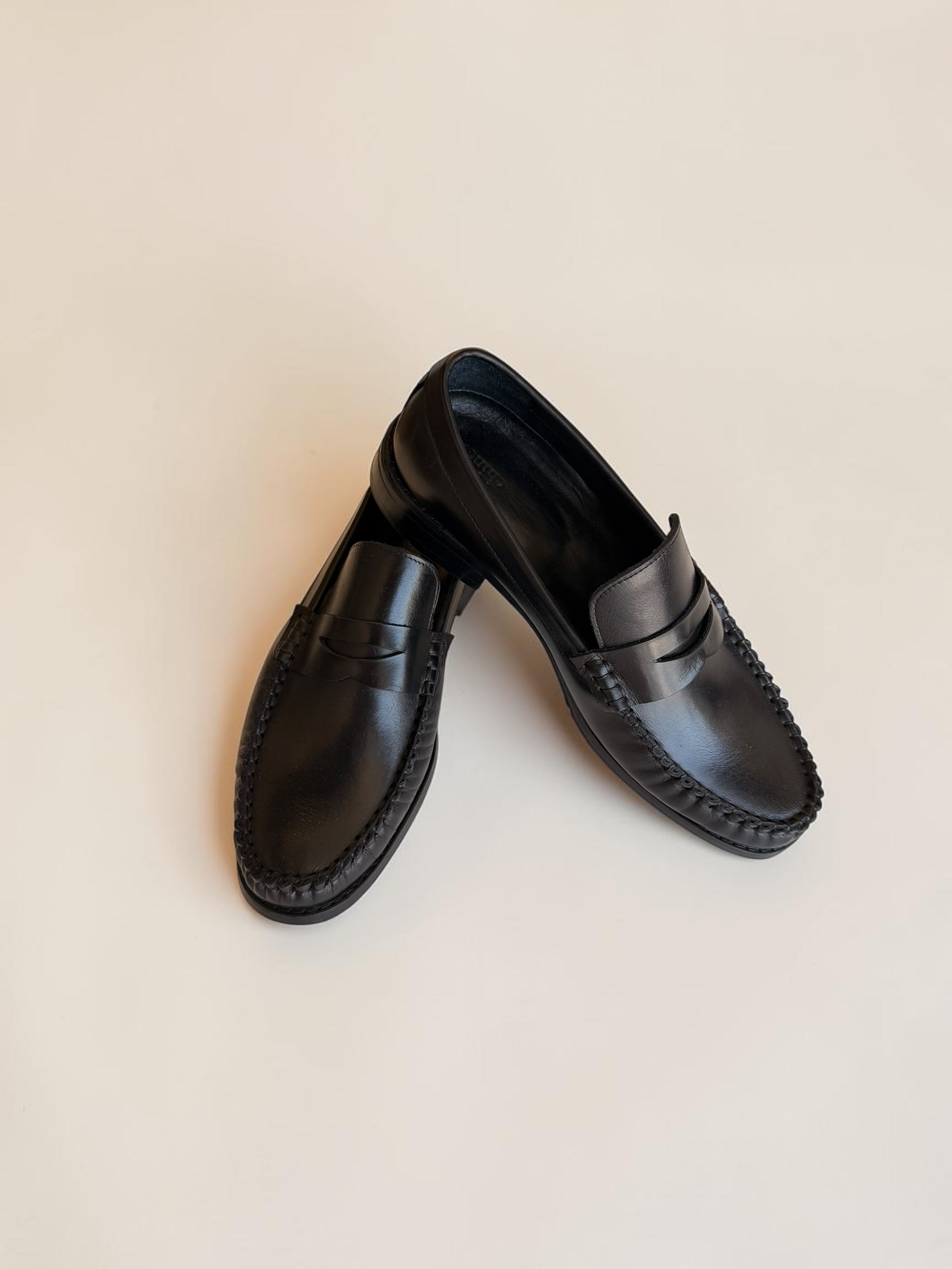 Classic penny loafers- Black