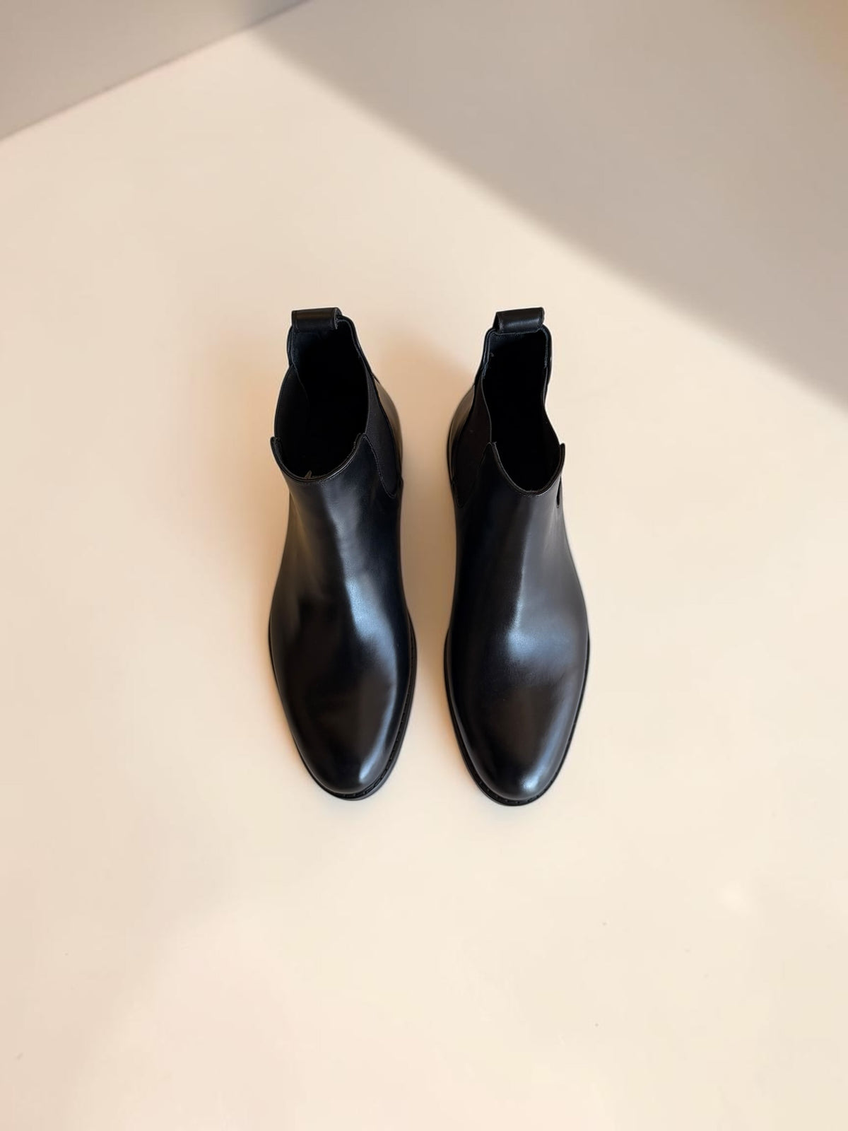 Chelsea boots-Black