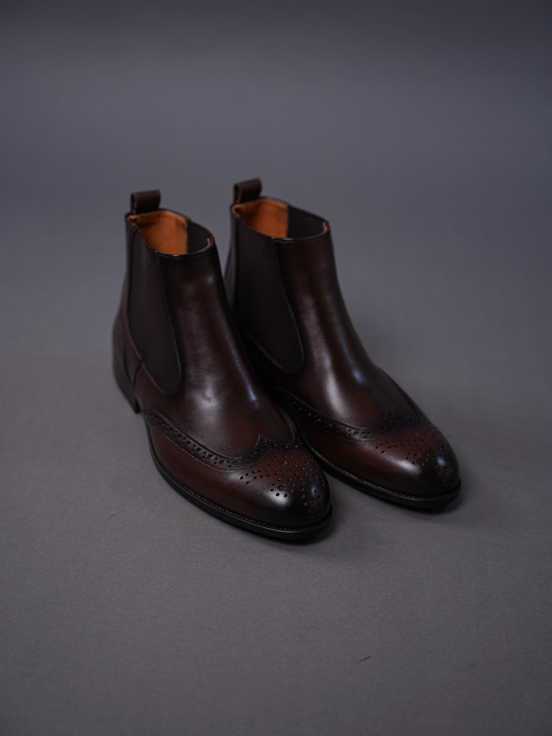 brouge chelsea boots - Brown