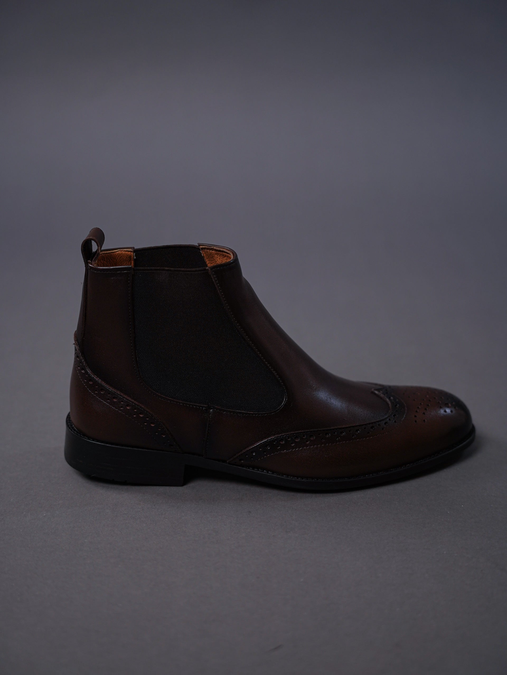 brouge chelsea boots - Brown