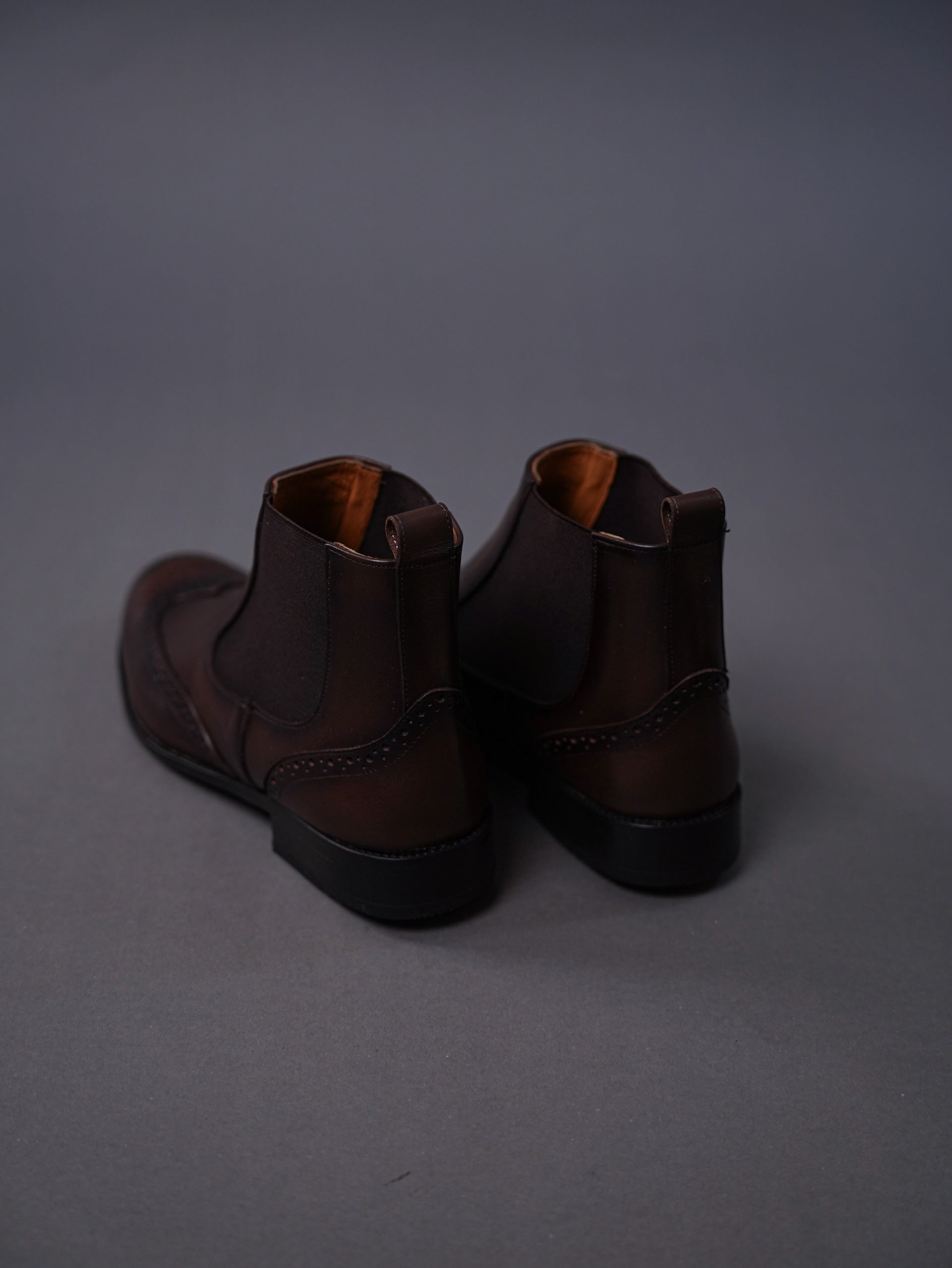 brouge chelsea boots - Brown