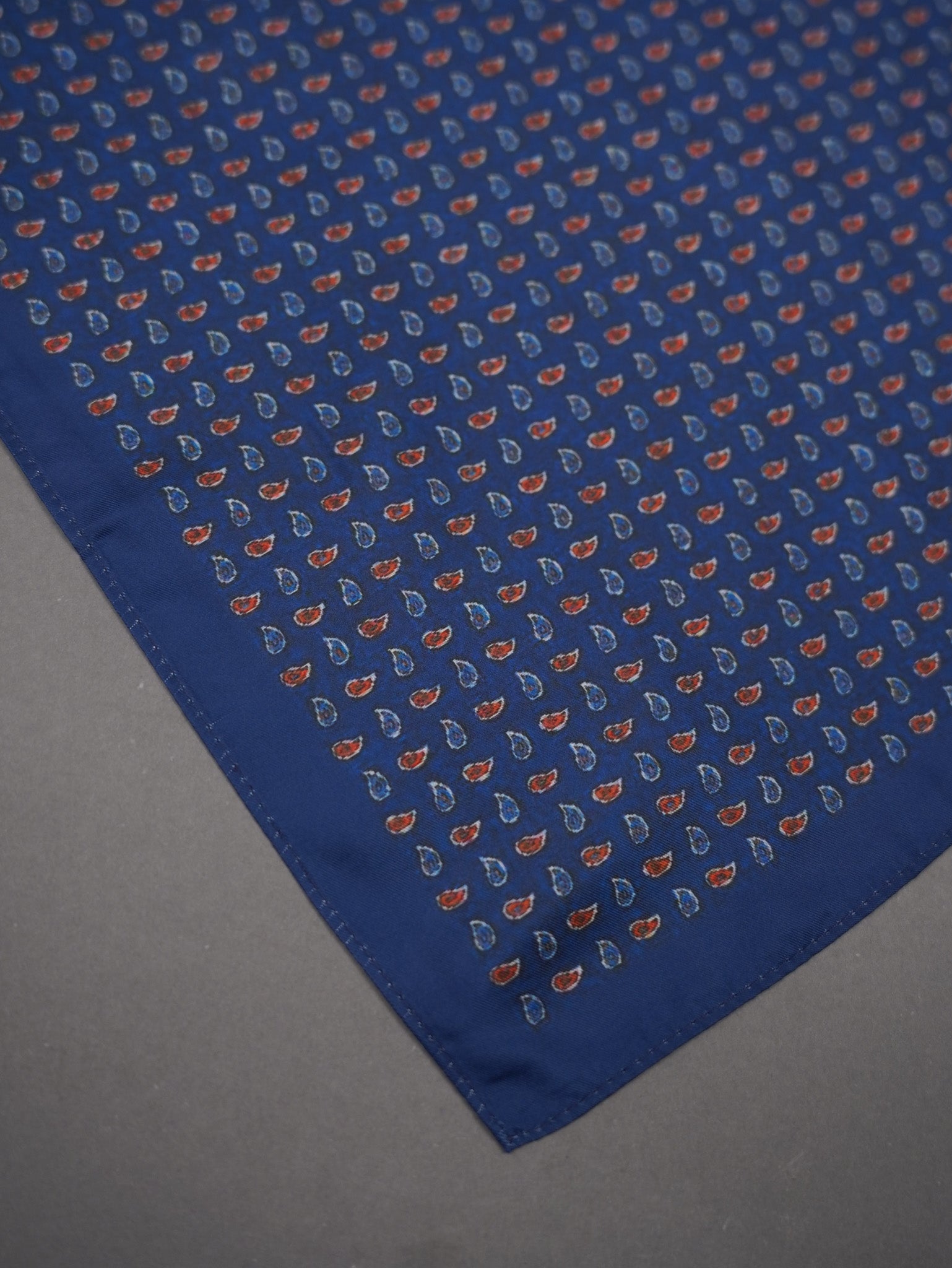 Pocket square
