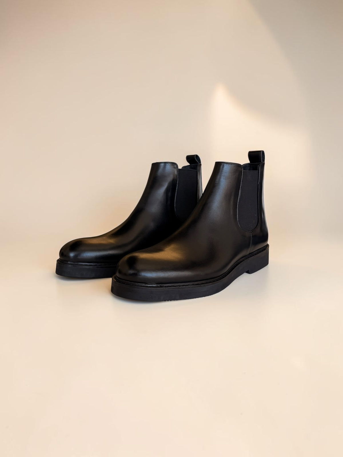 Chelsea boots-Black